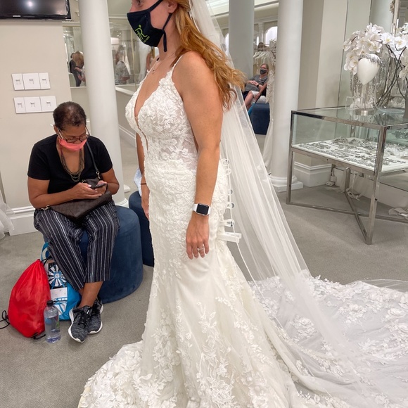 Bridal veil - Picture 2 of 3